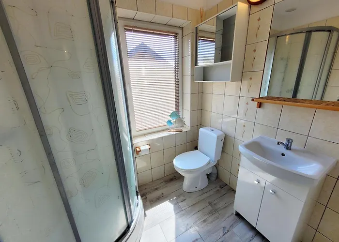 Goscinne Mnich Przewloka (Pomerania)